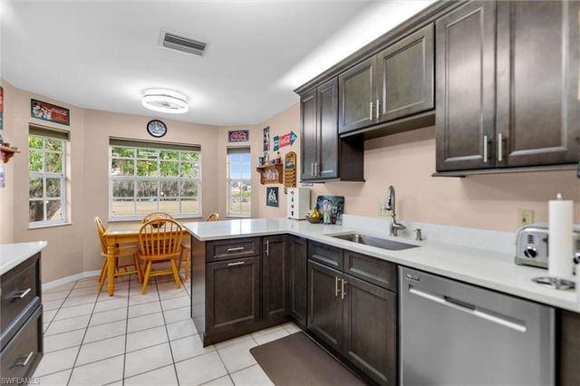 5997 Dragoon CT, Fort Denaud, FL 33935