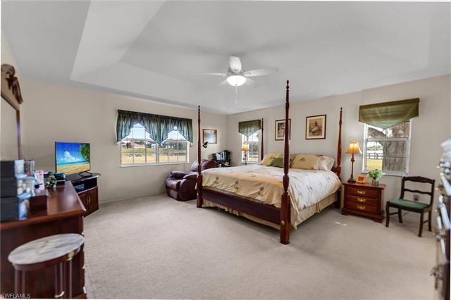 5997 Dragoon CT, Fort Denaud, FL 33935