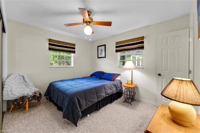 5997 Dragoon CT, Fort Denaud, FL 33935