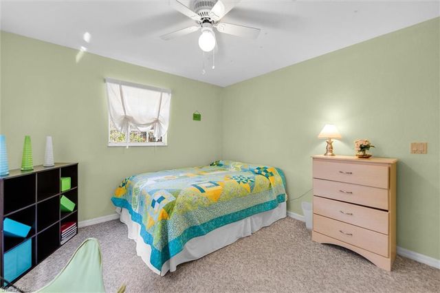 5997 Dragoon CT, Fort Denaud, FL 33935