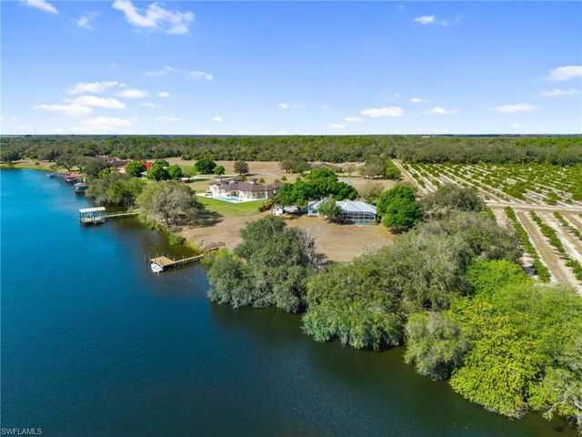 5997 Dragoon CT, Fort Denaud, FL 33935