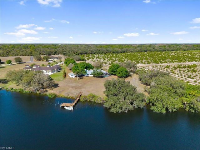 5997 Dragoon CT, Fort Denaud, FL 33935