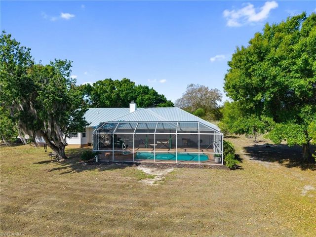 5997 Dragoon CT, Fort Denaud, FL 33935