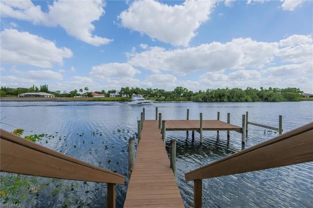 5997 Dragoon CT, Fort Denaud, FL 33935