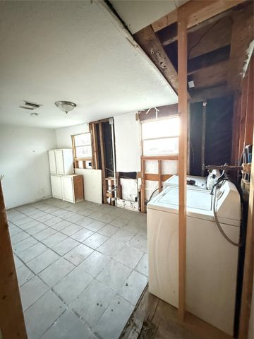 9117 Brandon Street, Houston, TX 77051