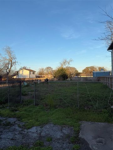 9117 Brandon Street, Houston, TX 77051