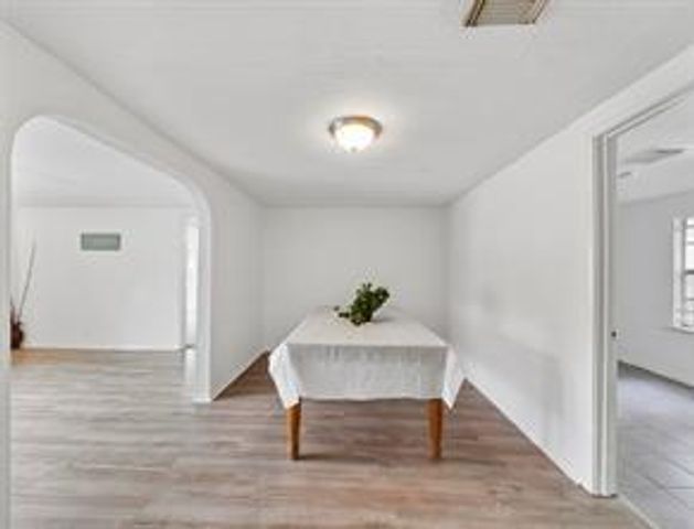 9117 Brandon Street, Houston, TX 77051