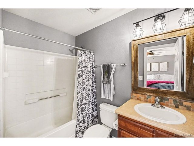 4647 Longs Ct, Broomfield, CO 80023