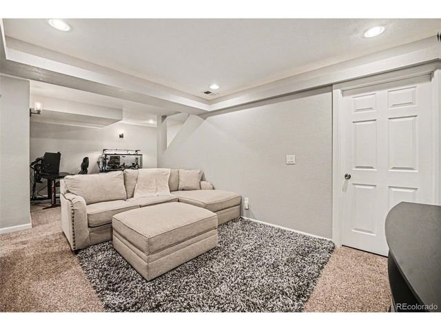 4647 Longs Ct, Broomfield, CO 80023