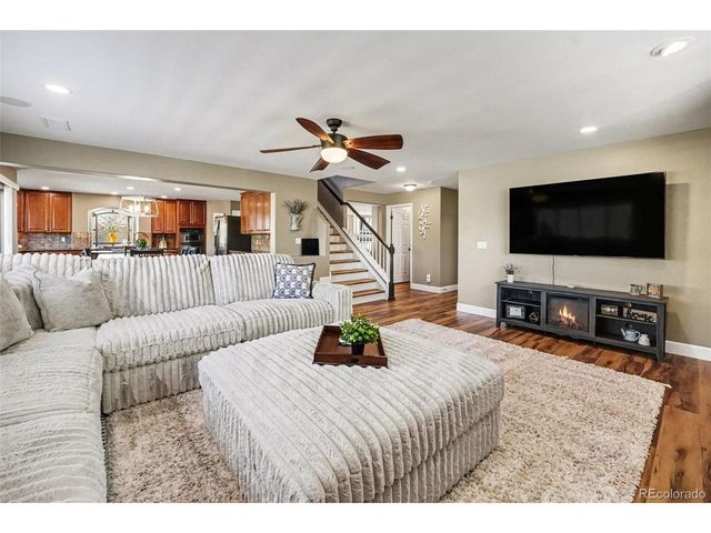 4647 Longs Ct, Broomfield, CO 80023