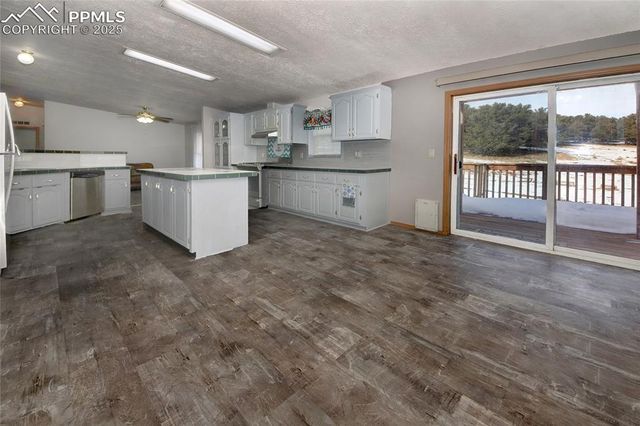 129 Cedar Lane, Cotopaxi, CO 81223