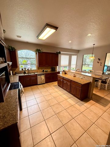 3248 Barton Hill, Bulverde, TX 78163