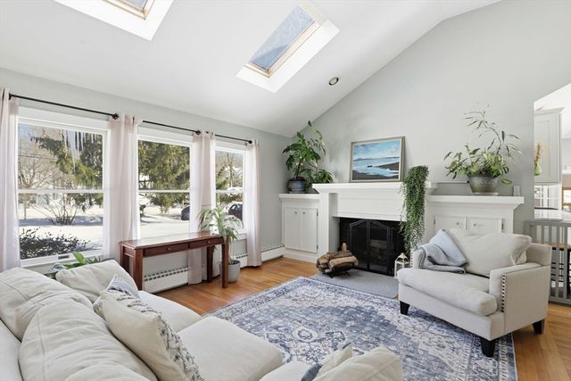 327 Country Way, Scituate, MA 02066