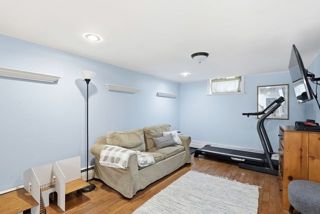 327 Country Way, Scituate, MA 02066