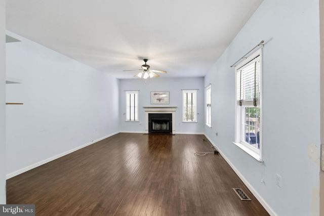 119 CYPRESS POINT DR, Charles Town, WV 25414