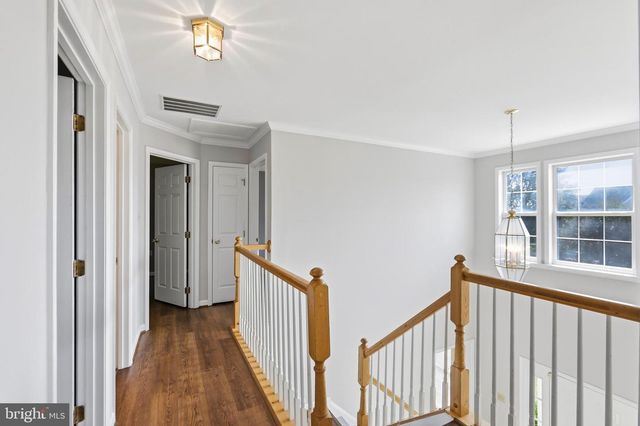 119 CYPRESS POINT DR, Charles Town, WV 25414