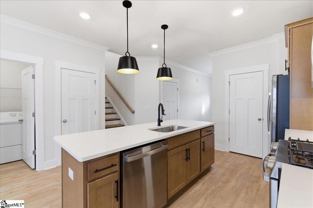 11 Thurlow Court, Greenville, SC 29615