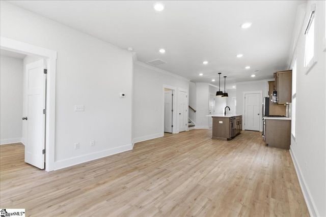 11 Thurlow Court, Greenville, SC 29615