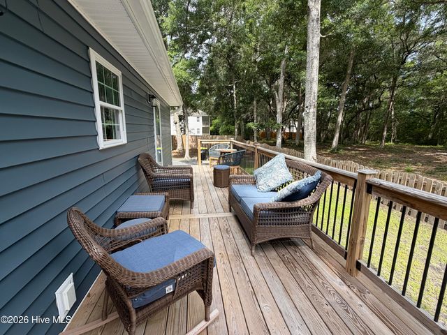 1642 Gause Landing Road SW, Ocean Isle Beach, NC 28469