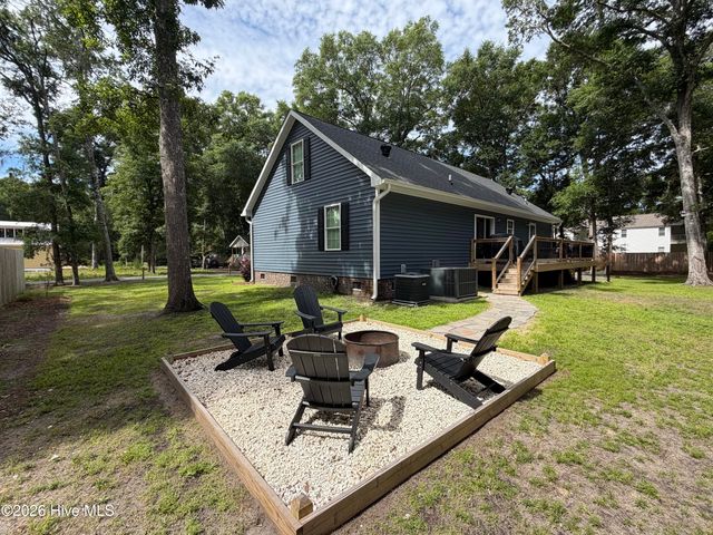 1642 Gause Landing Road SW, Ocean Isle Beach, NC 28469