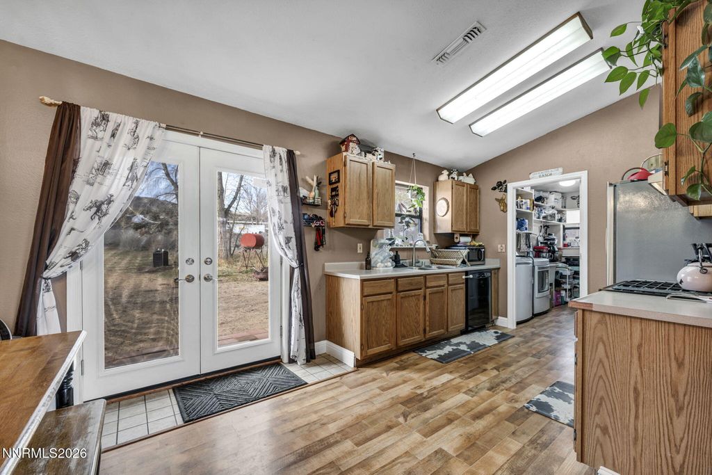 Image 12 of property listing at 55 Buckboard Circle, Reno, NV 89508