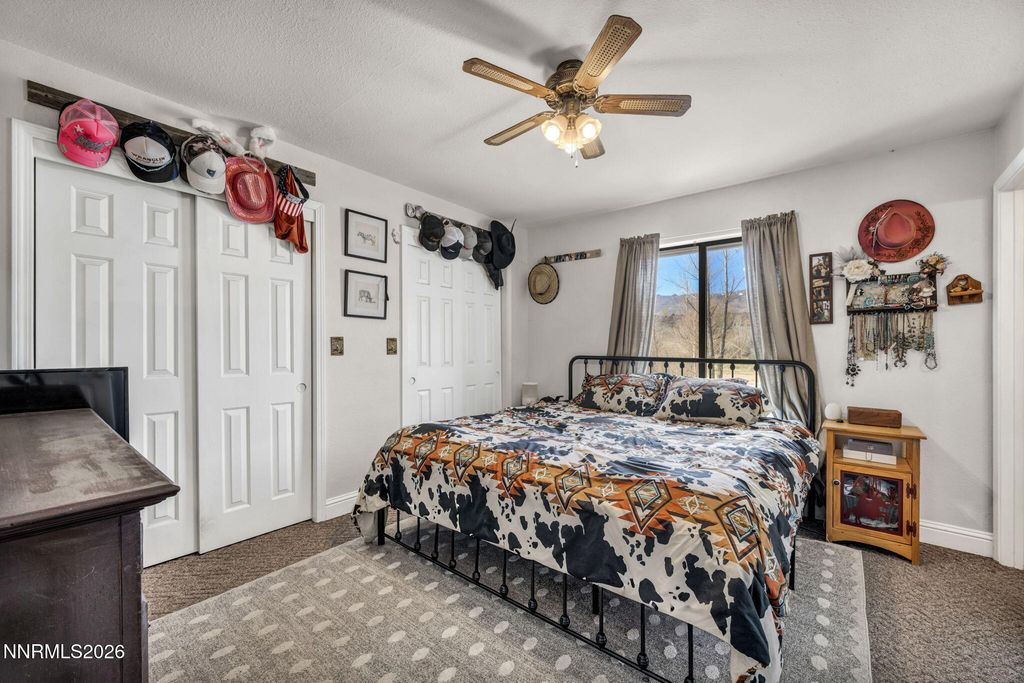 Image 14 of property listing at 55 Buckboard Circle, Reno, NV 89508