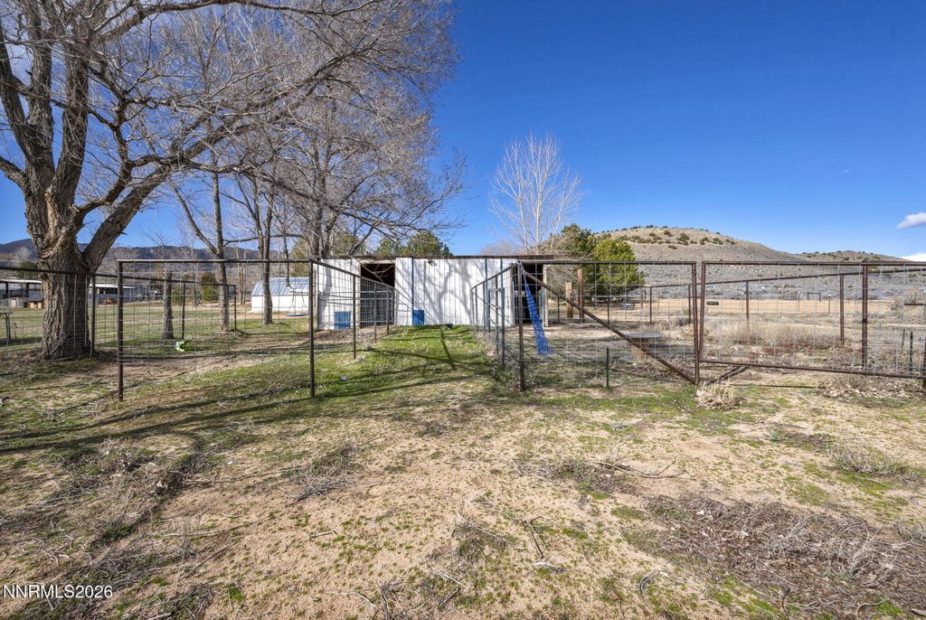 Image 23 of property listing at 55 Buckboard Circle, Reno, NV 89508