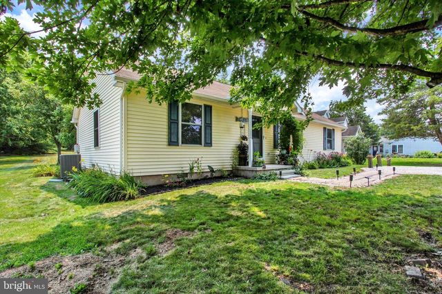 659 CURTIS DR, Gettysburg, PA 17325