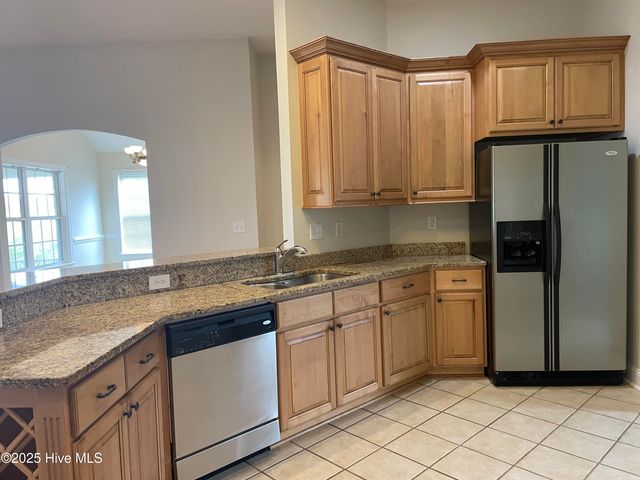 607 Castle Bay Drive, Hampstead, NC 28443