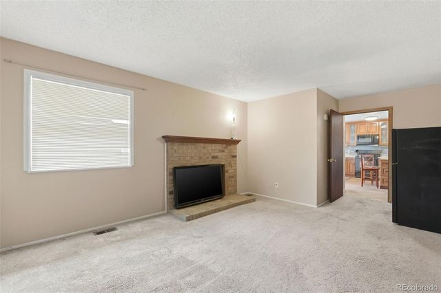 1112 S Bahama Street, Aurora, CO 80017