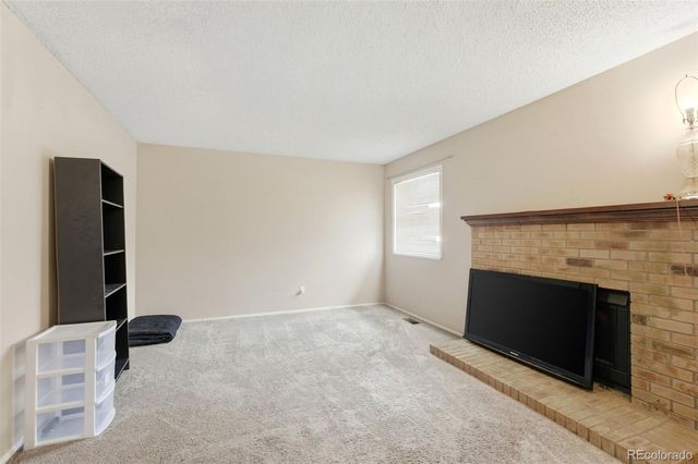 1112 S Bahama Street, Aurora, CO 80017