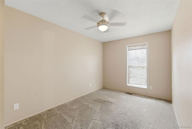 1112 S Bahama Street, Aurora, CO 80017