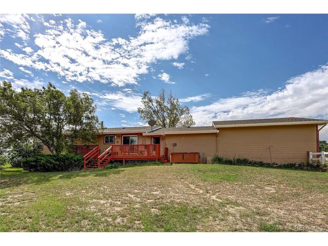 2385 Arabian Trl, Elizabeth, CO 80107