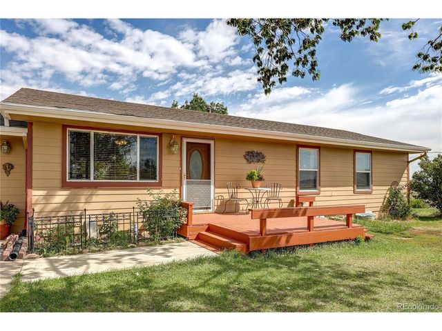 2385 Arabian Trl, Elizabeth, CO 80107