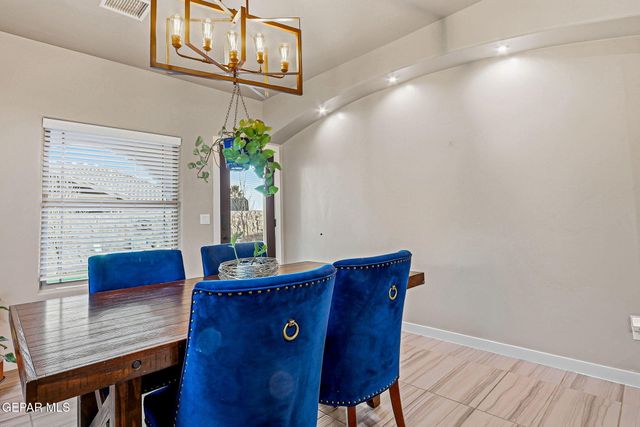 440 BURKETT Drive, Clint, TX 79836