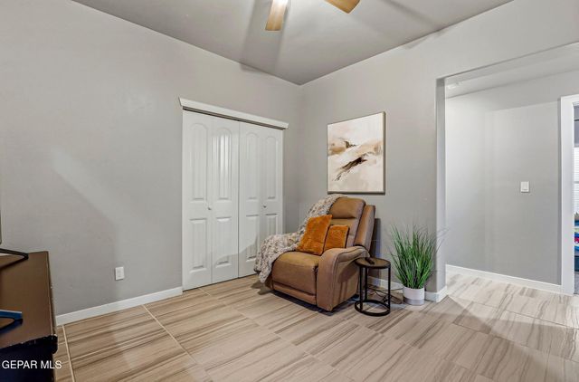 440 BURKETT Drive, Clint, TX 79836