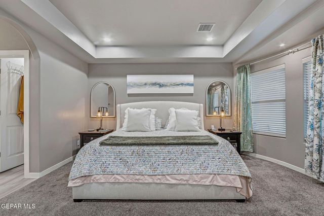 440 BURKETT Drive, Clint, TX 79836