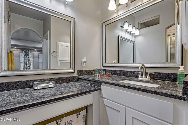 440 BURKETT Drive, Clint, TX 79836