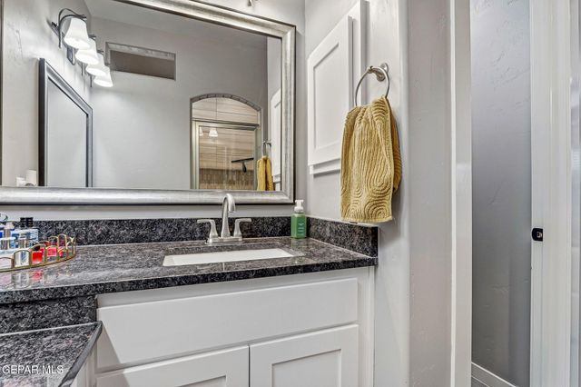 440 BURKETT Drive, Clint, TX 79836