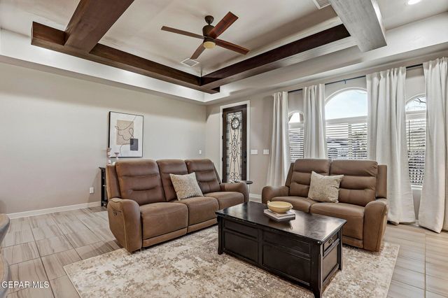 440 BURKETT Drive, Clint, TX 79836