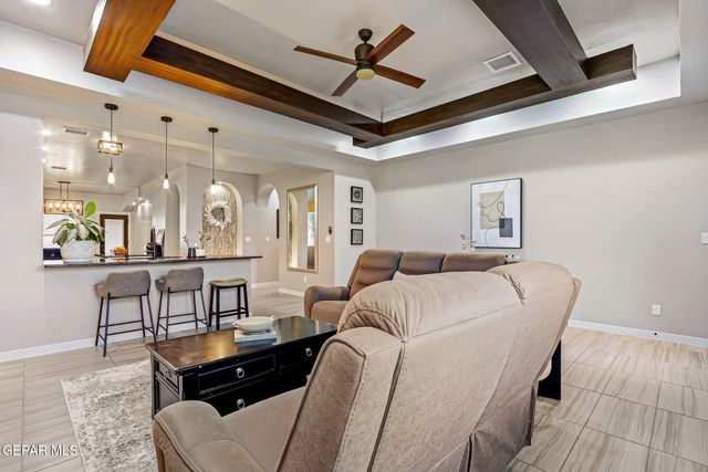 440 BURKETT Drive, Clint, TX 79836