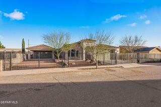 440 BURKETT Drive, Clint, TX 79836