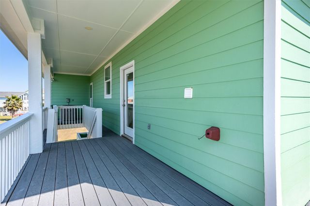 3125 James, Crystal Beach, TX 77650