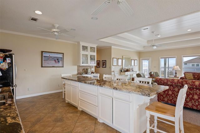 3125 James, Crystal Beach, TX 77650