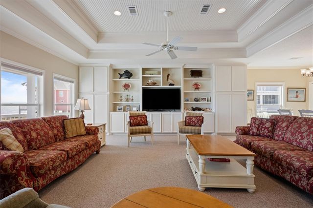 3125 James, Crystal Beach, TX 77650