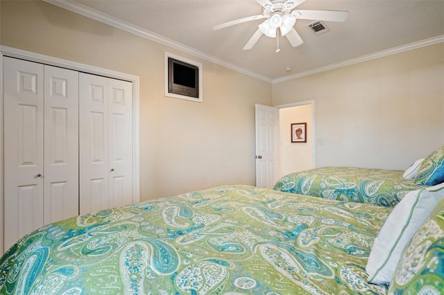 3125 James, Crystal Beach, TX 77650