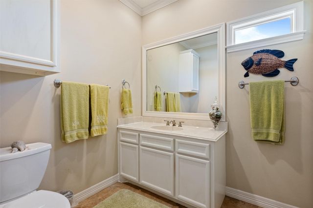 3125 James, Crystal Beach, TX 77650