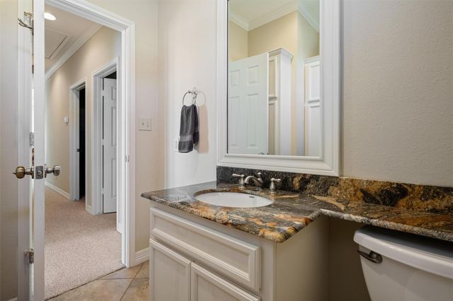 3125 James, Crystal Beach, TX 77650