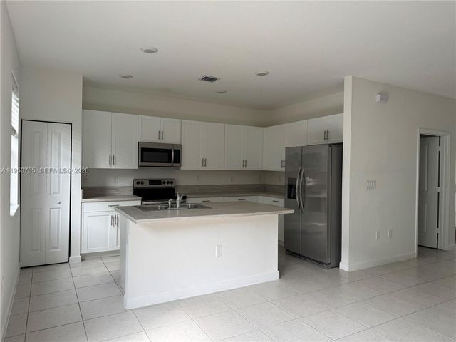 11920 SW 244th Ln 11920, Homestead, FL 33032