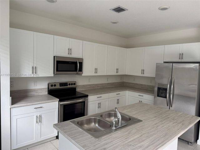 11920 SW 244th Ln 11920, Homestead, FL 33032